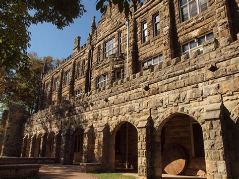 Sewanee university - The University of the South. 735 University Avenue. Sewanee, TN 37383. 931.598.1000. University hours are 8 a.m.­ to 5 p.m. Central Time Monday through Friday, except University holidays. After hours, callers will hear …